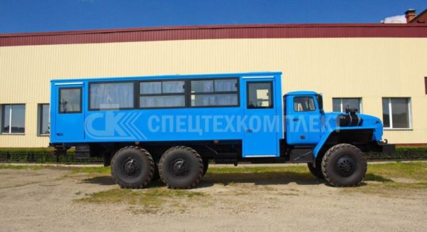 Вахтовый автобус Урал 3255-0013-61